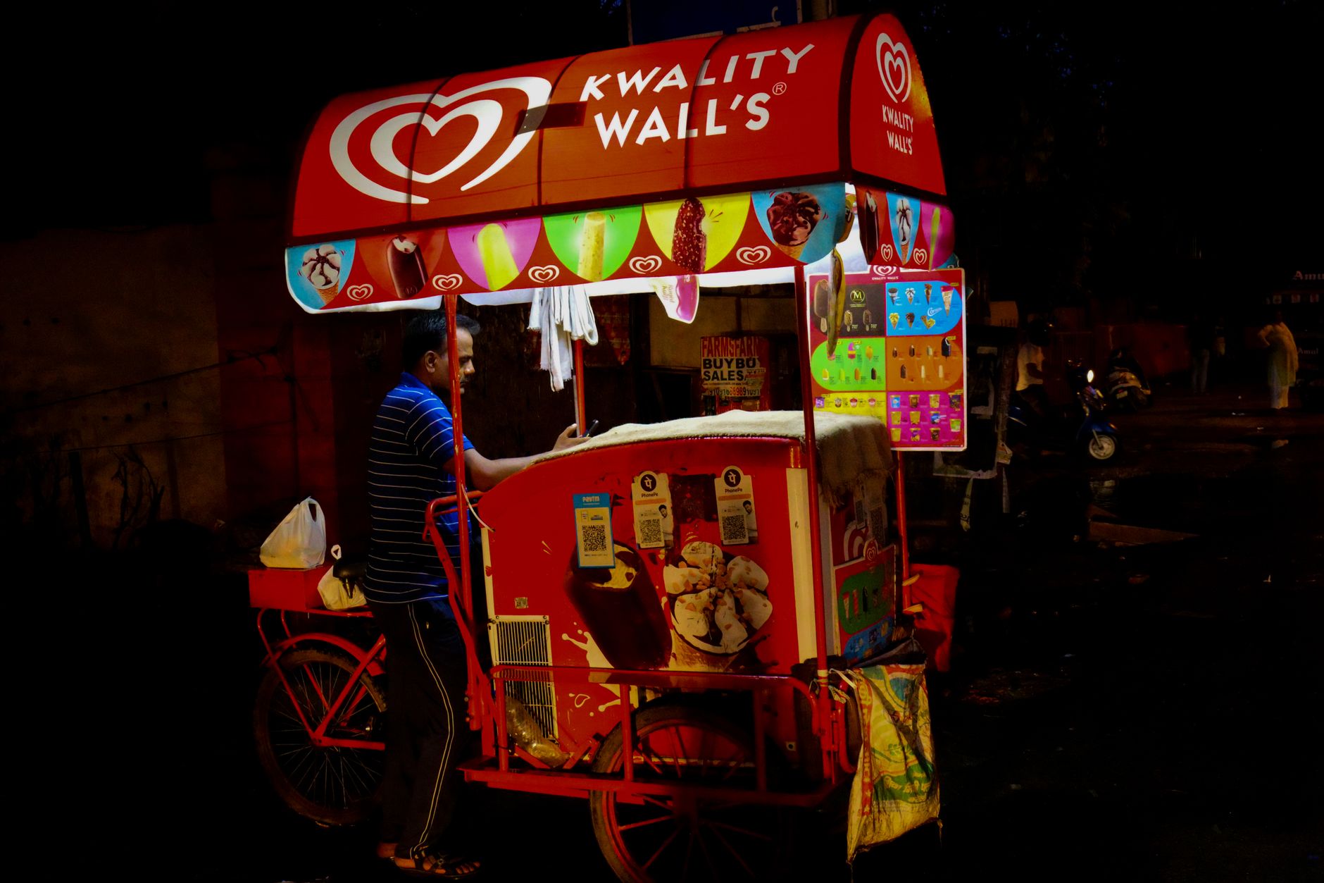Live Ice Cream Magic for Every Celebration