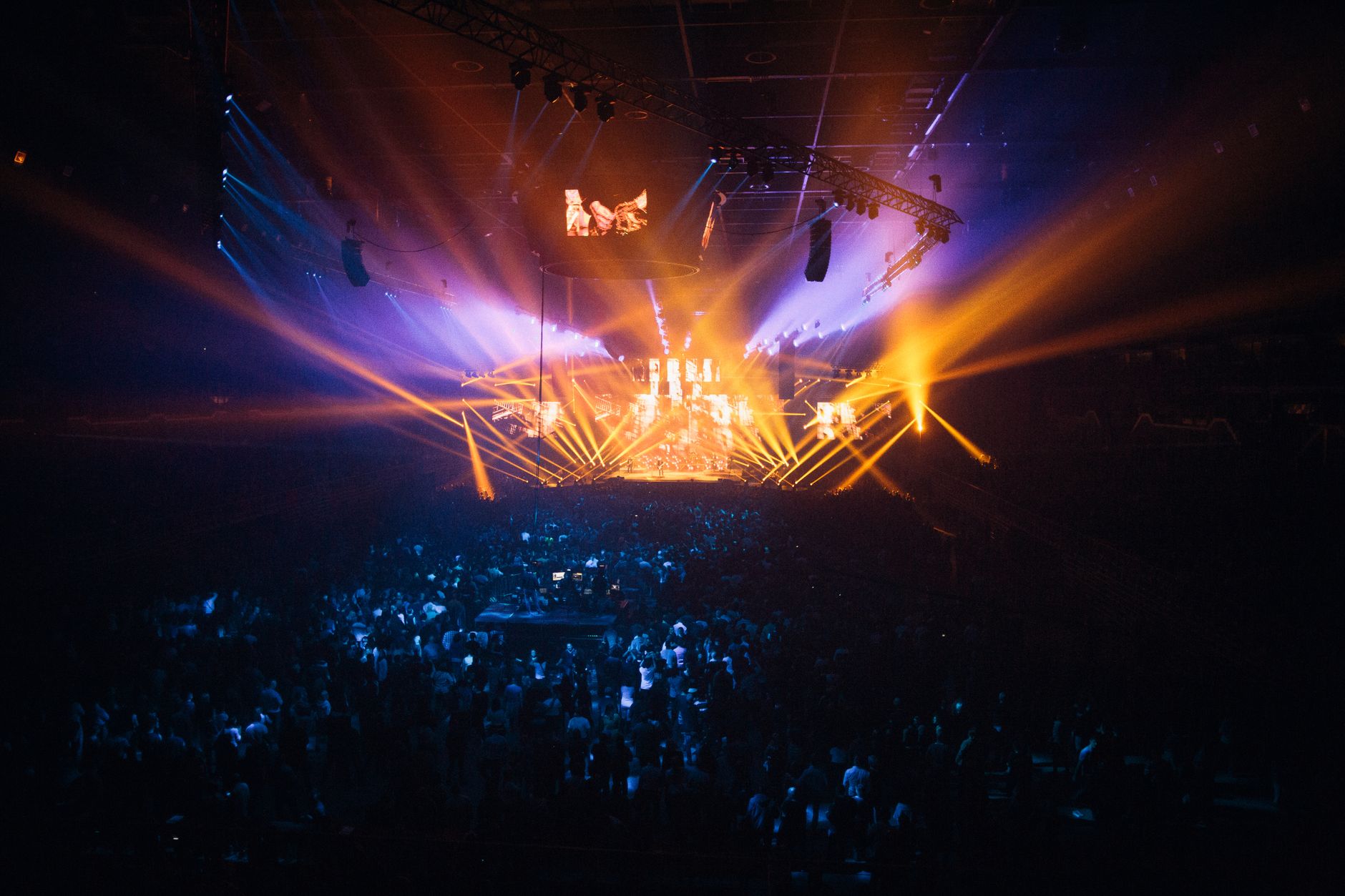 Live Performance Beam Lighting