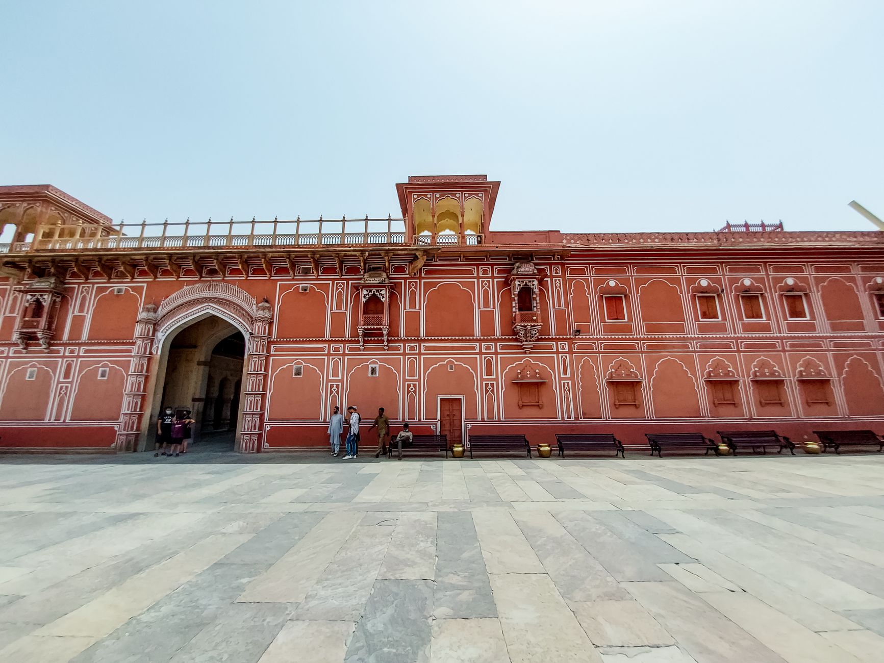 Love Stories, Royal Backdrops