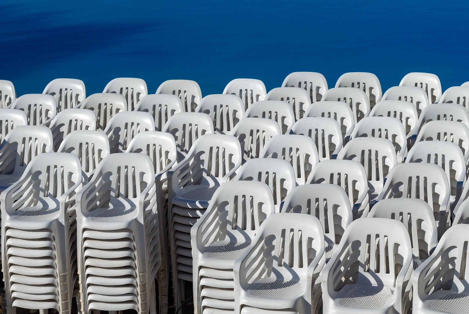 Reliable Plastic Seating for Jaipur Events
