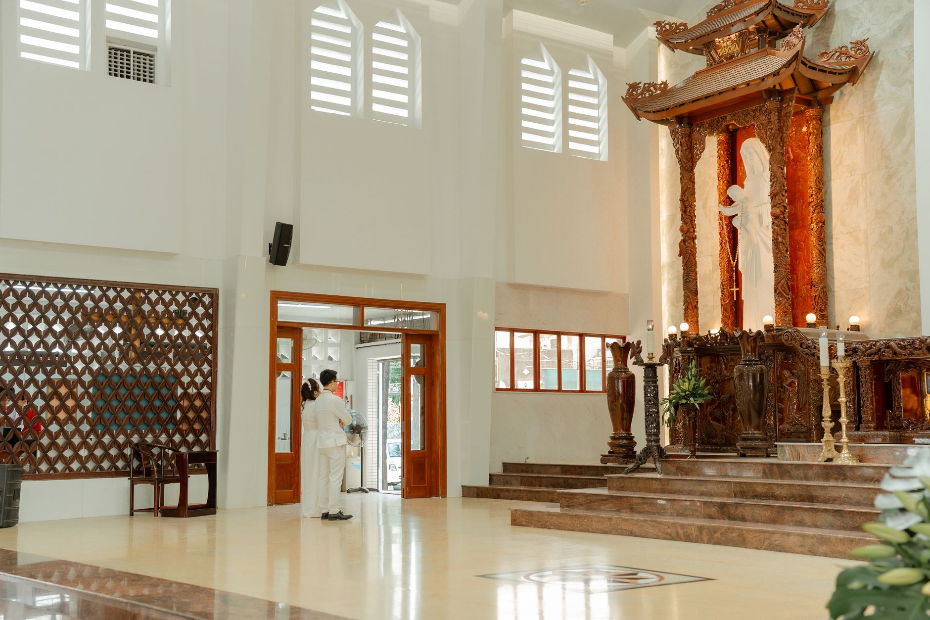 Sacred Candles for Your Christian Wedding