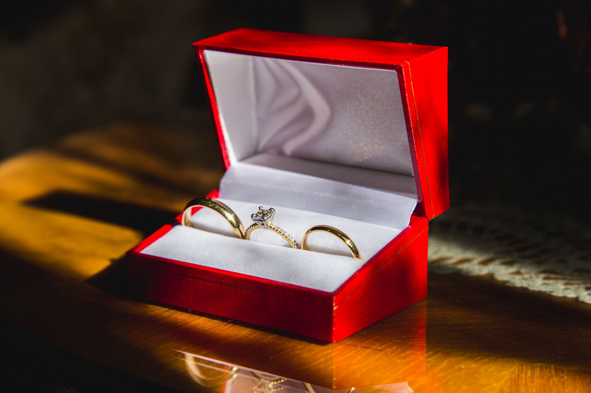 Luxury Jewellery Gifts That Celebrate Your Moments
