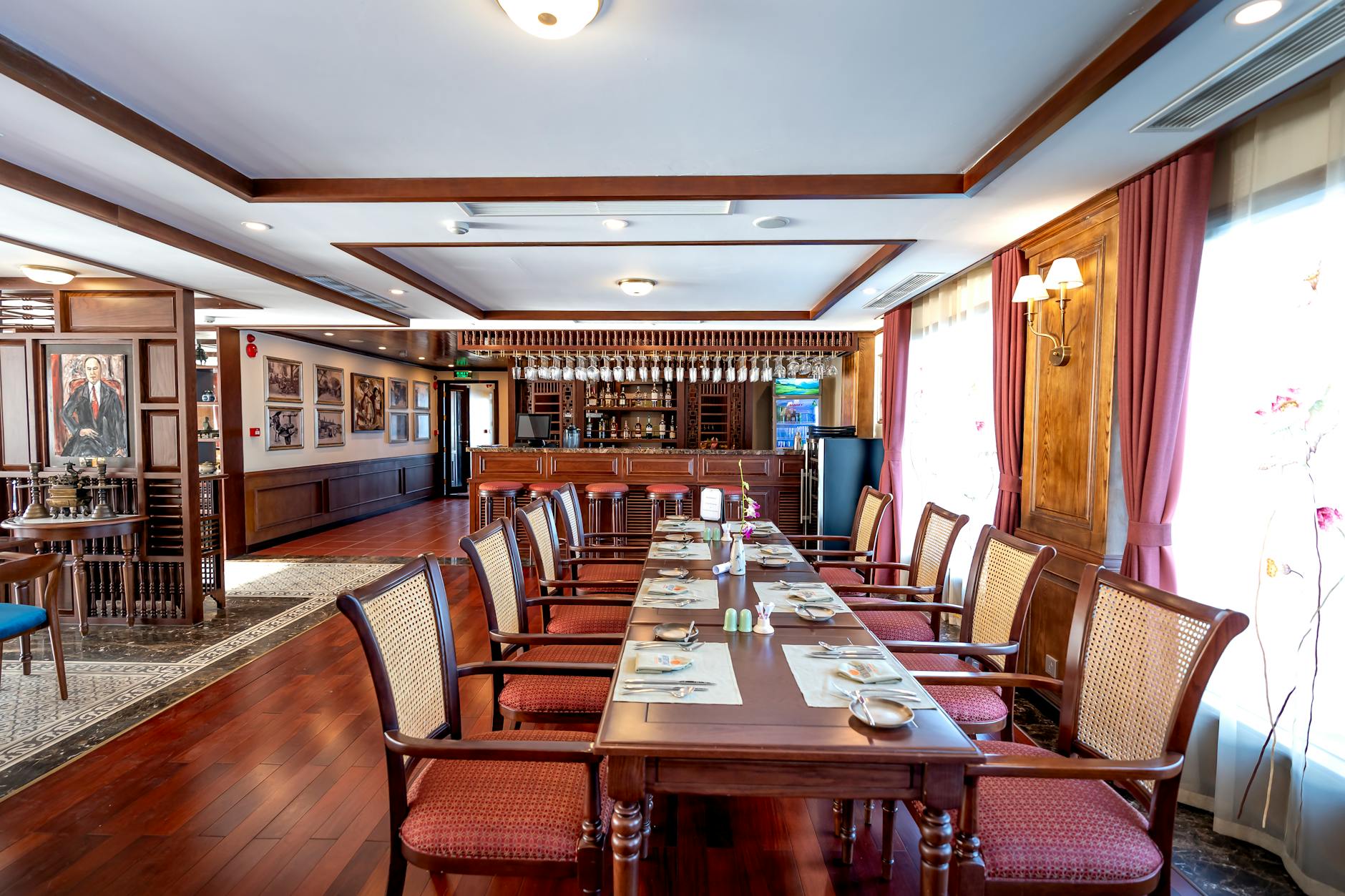 Anandani Restaurant