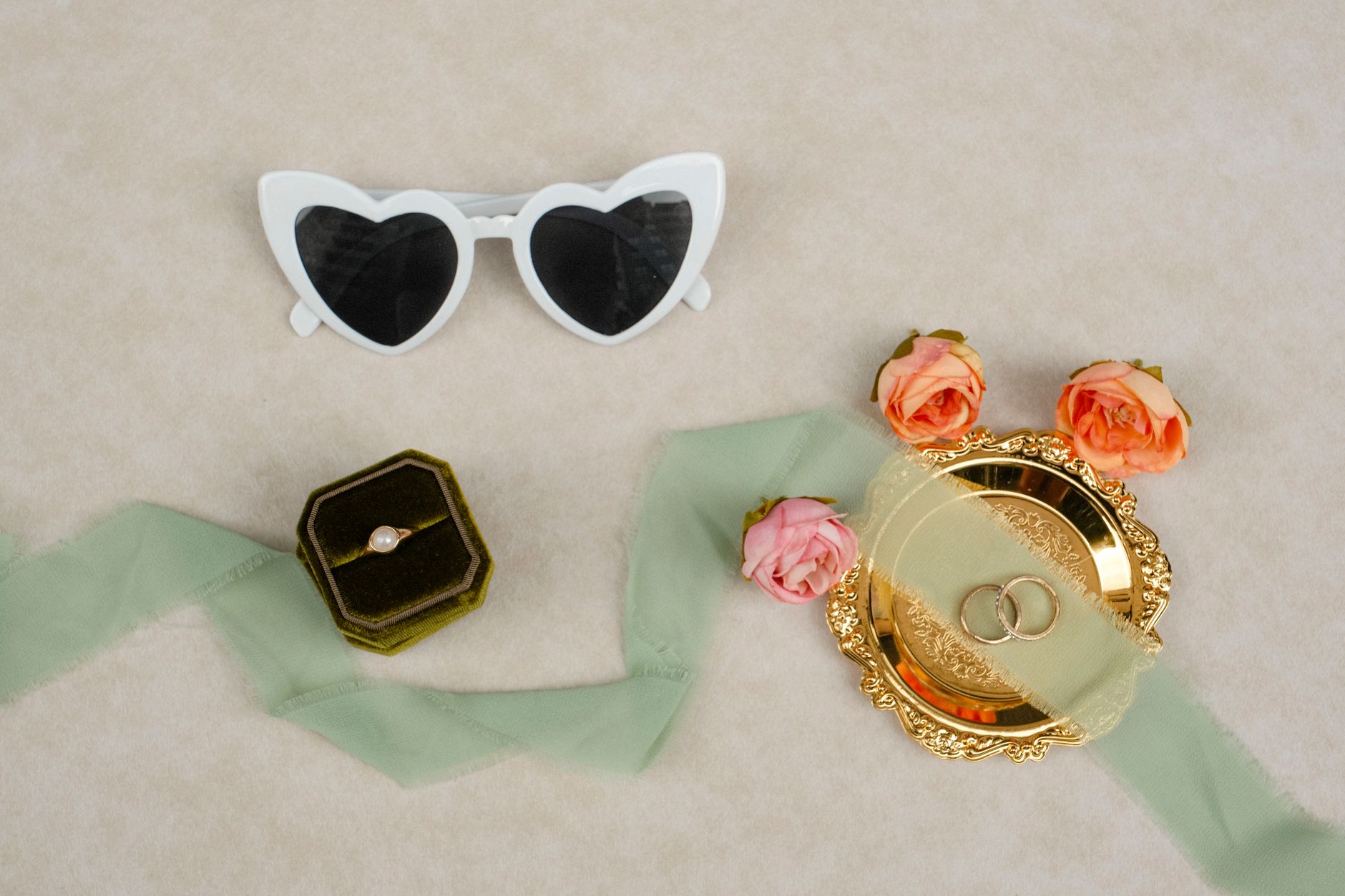 Vintage Jewellery Design Collections