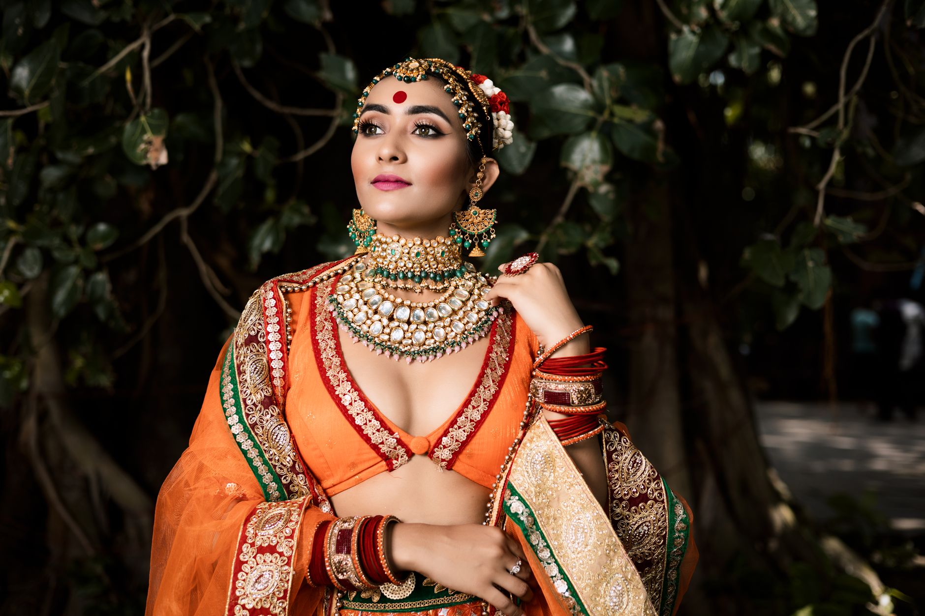 Collar Adornment Pieces, Kolkata
