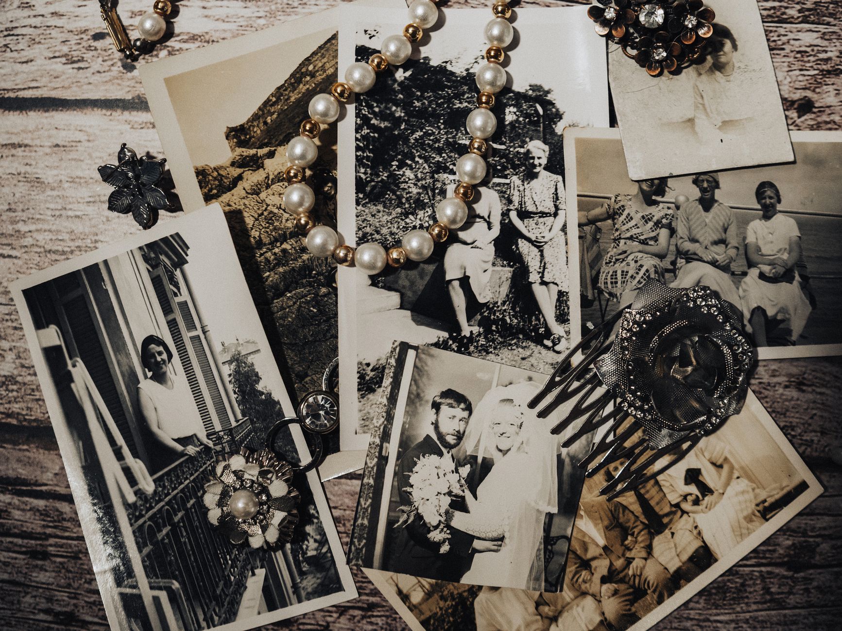 Instant Prints. Live Memories. Kolkata.