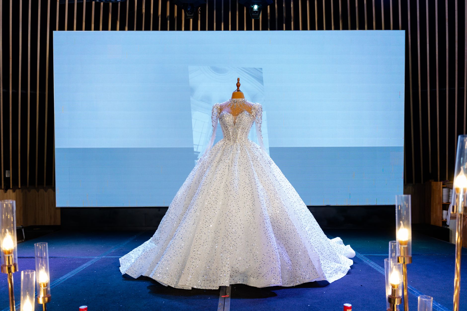 Wow Your Guests with Holograms