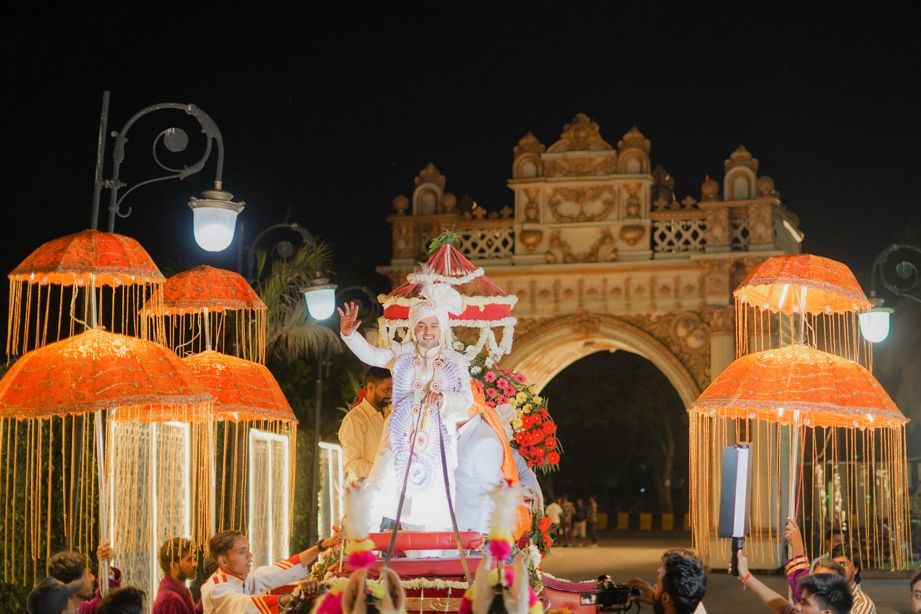 Grand Wedding Entries That Wow Kolkata