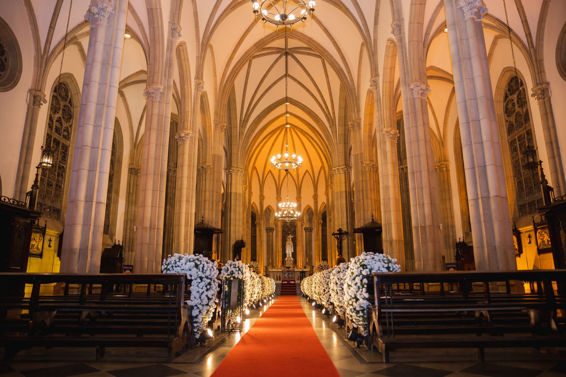 Sacred Decor for Your Church Wedding