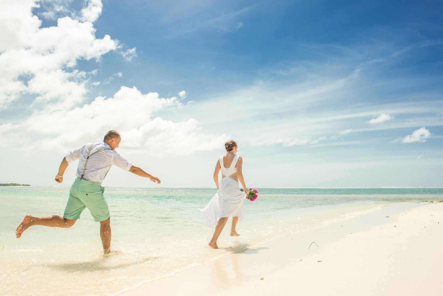 Stream Your Big Day in Crystal-Clear HD