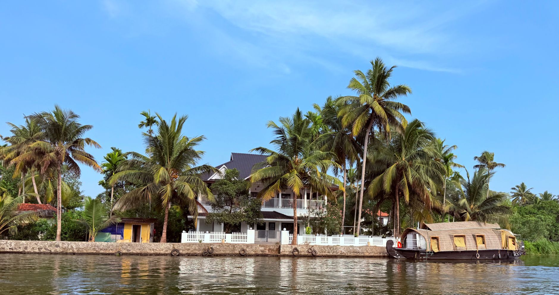 Seamless Group Shuttle Transport, Kumarakom