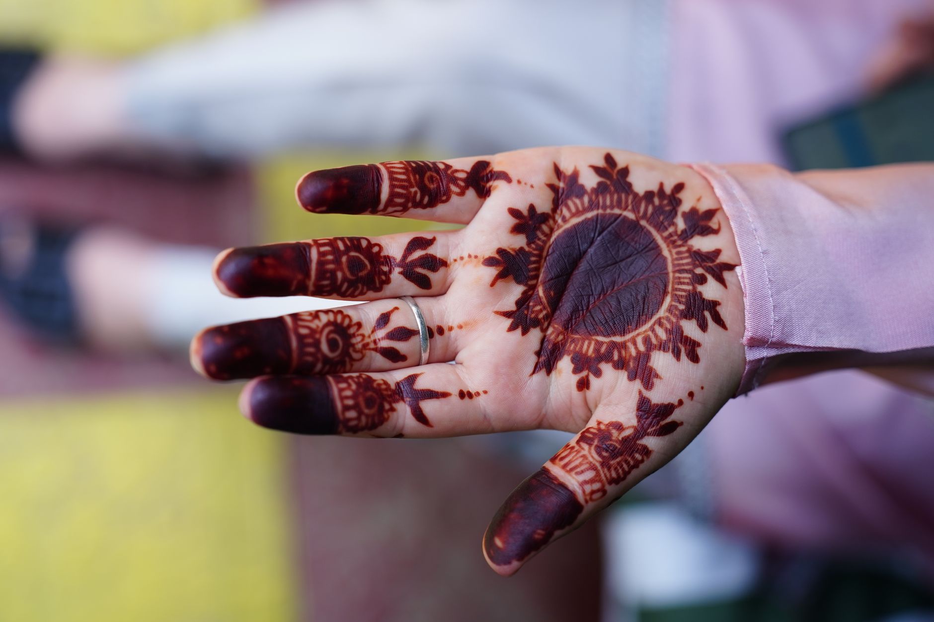 Expert Henna for Every Guest