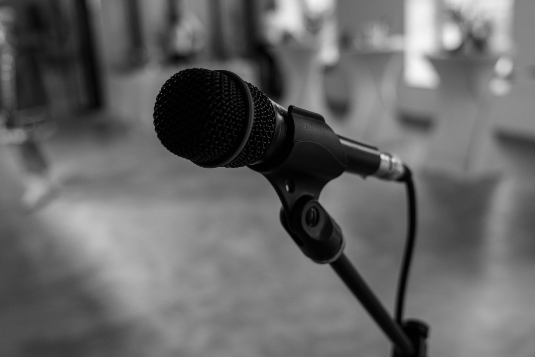 Cordless Mic Systems for Events