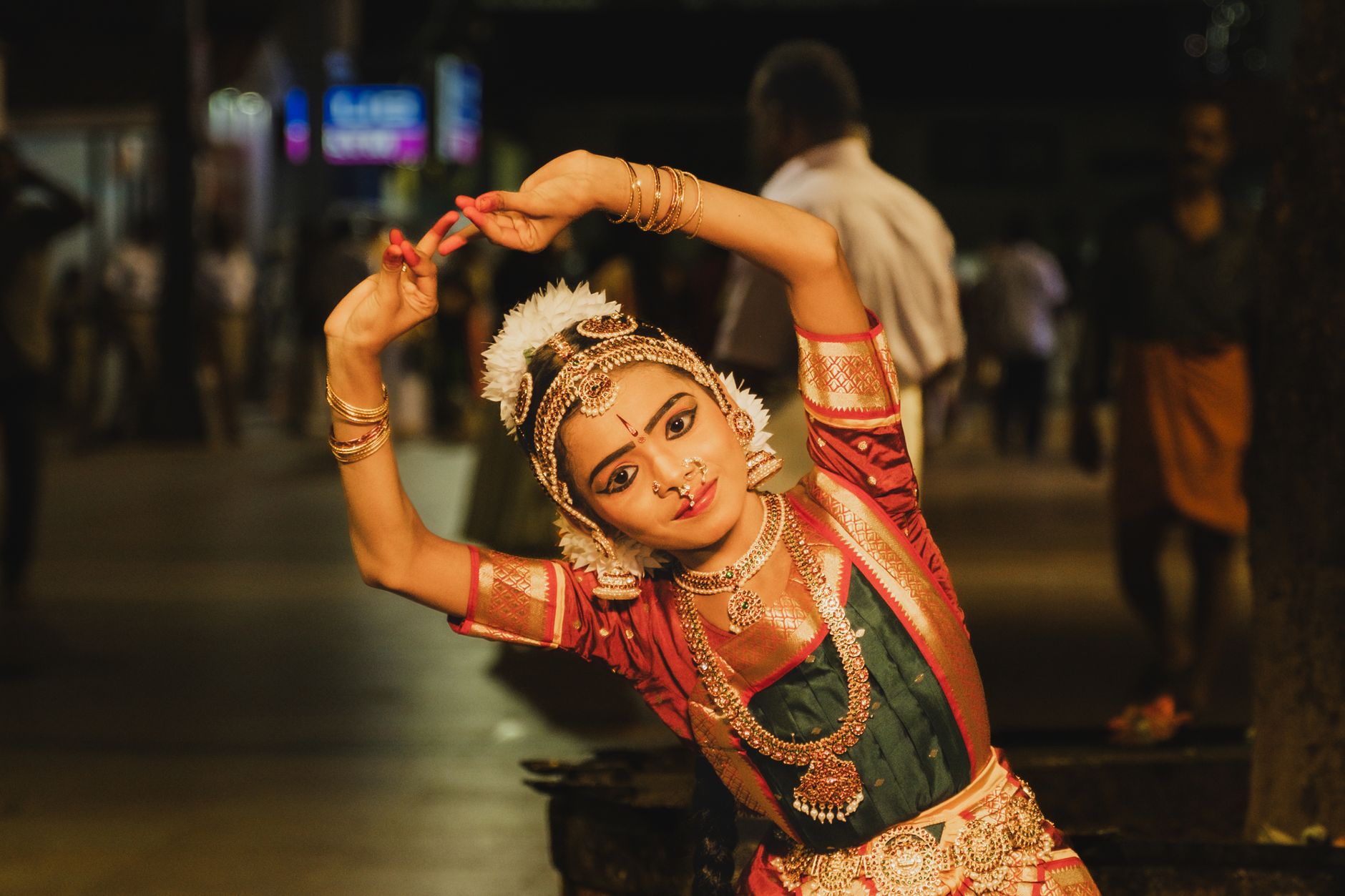 Book Andhra Classical Dance in Lucknow