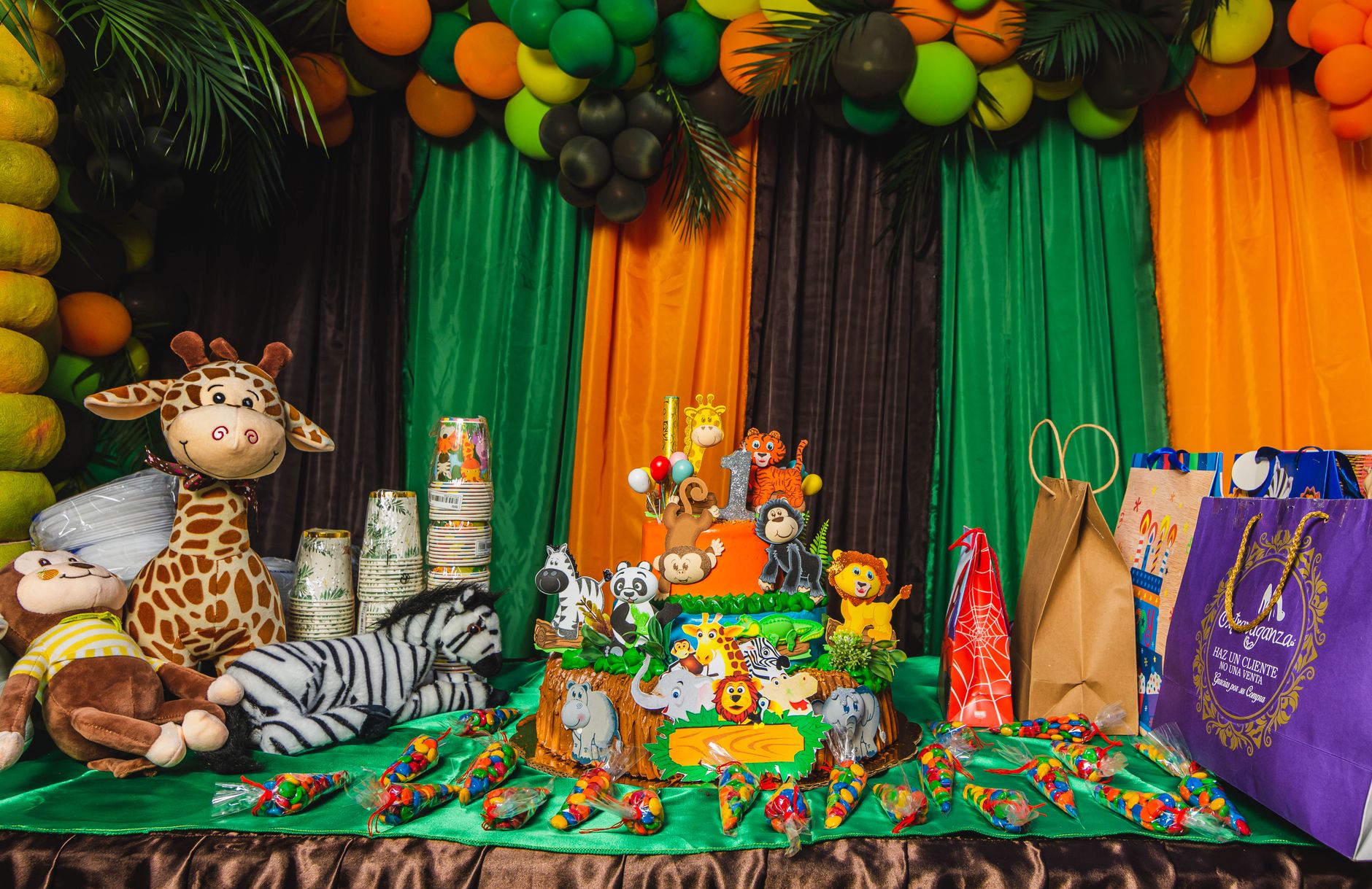 Plan Your Perfect Birthday in Lucknow