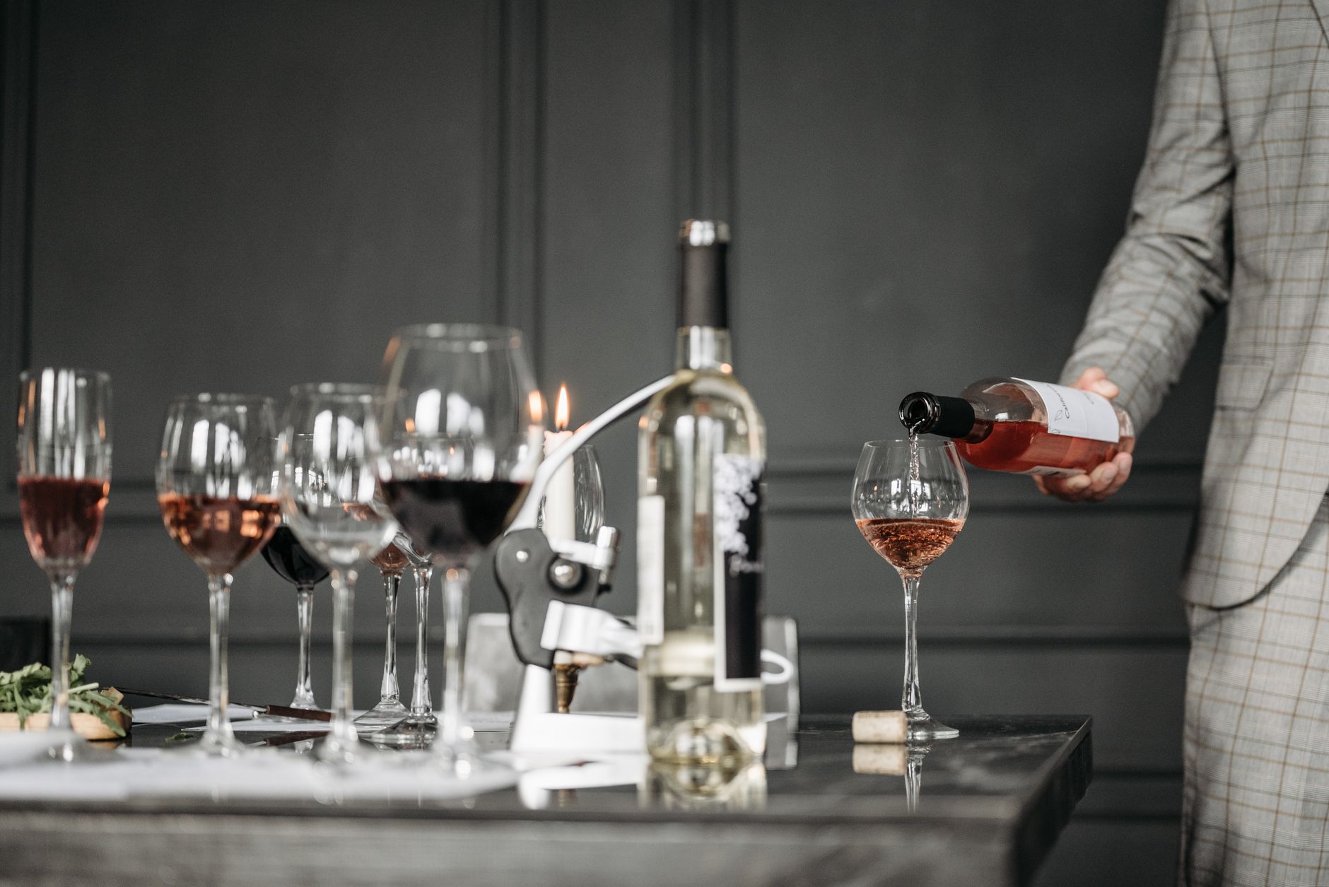 Guided Wine Sampling Session