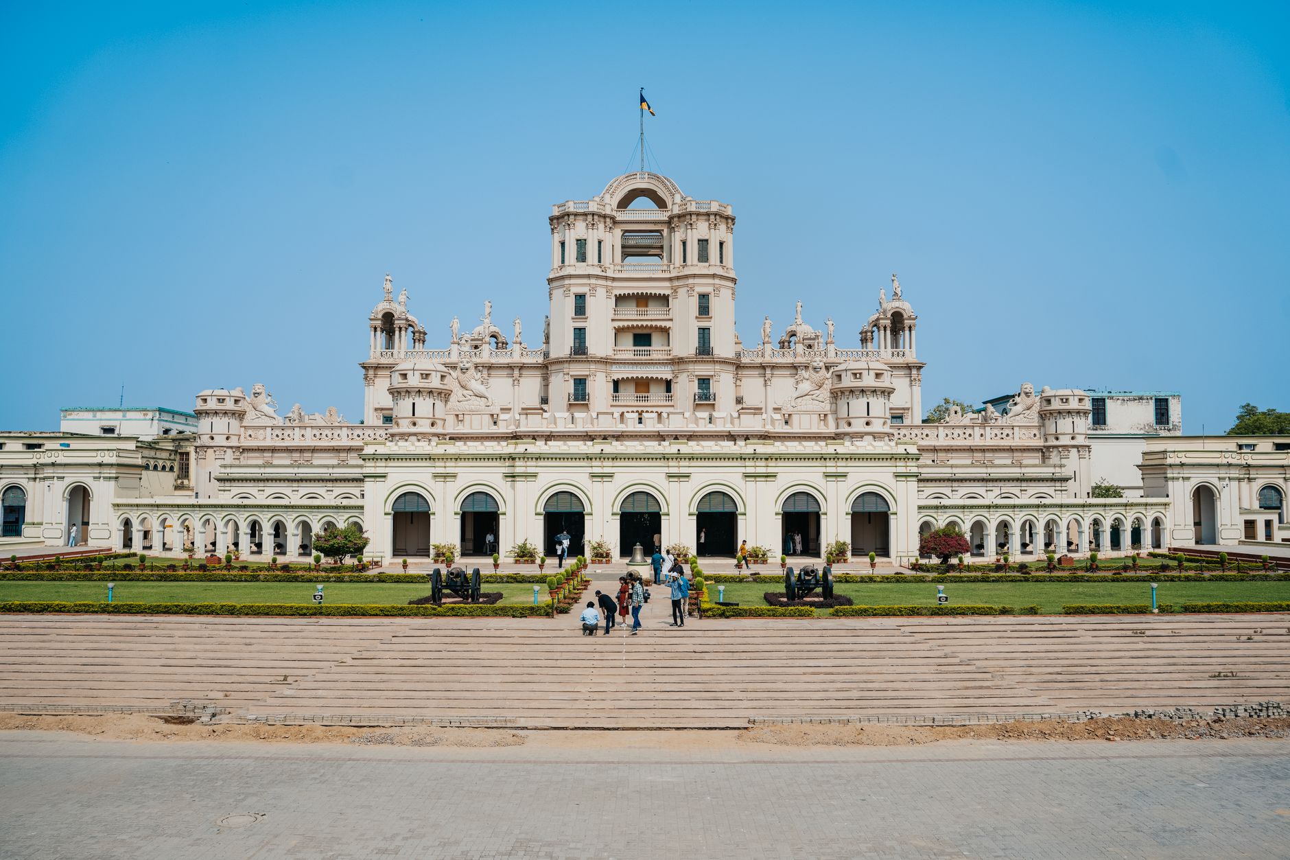 Elevate Every Seat in Lucknow
