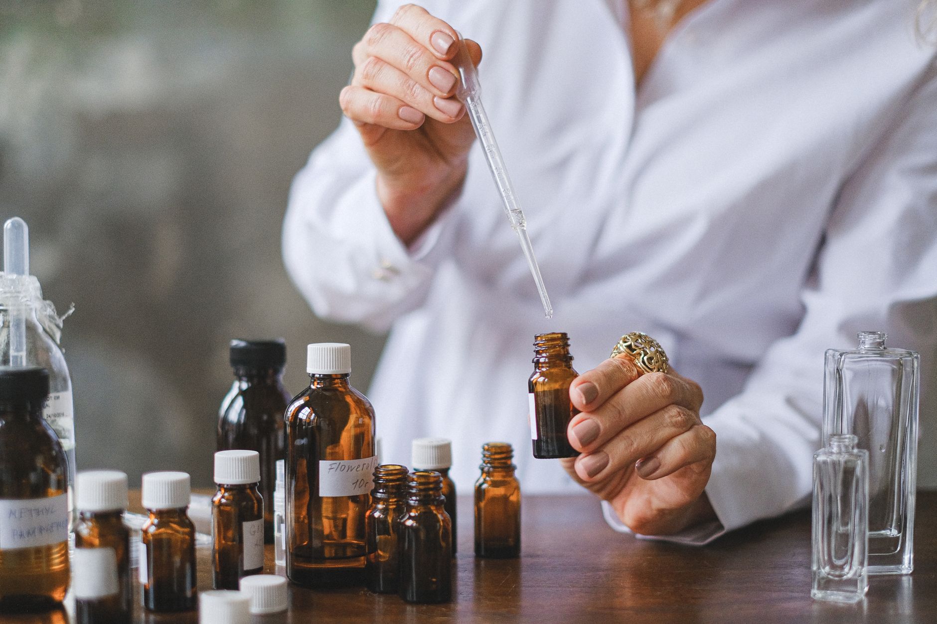 Craft Your Signature Scent Live