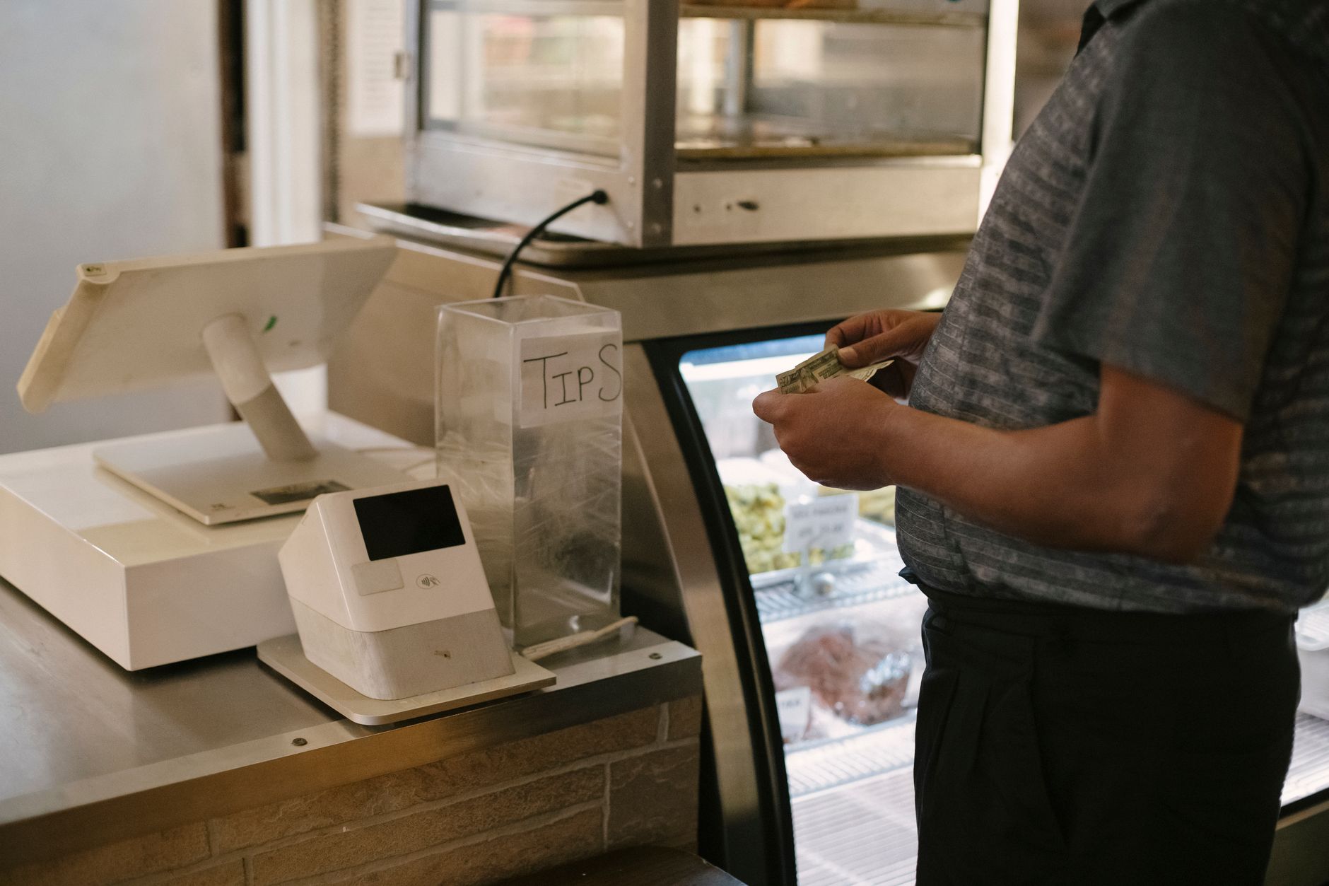Guest Currency Desk