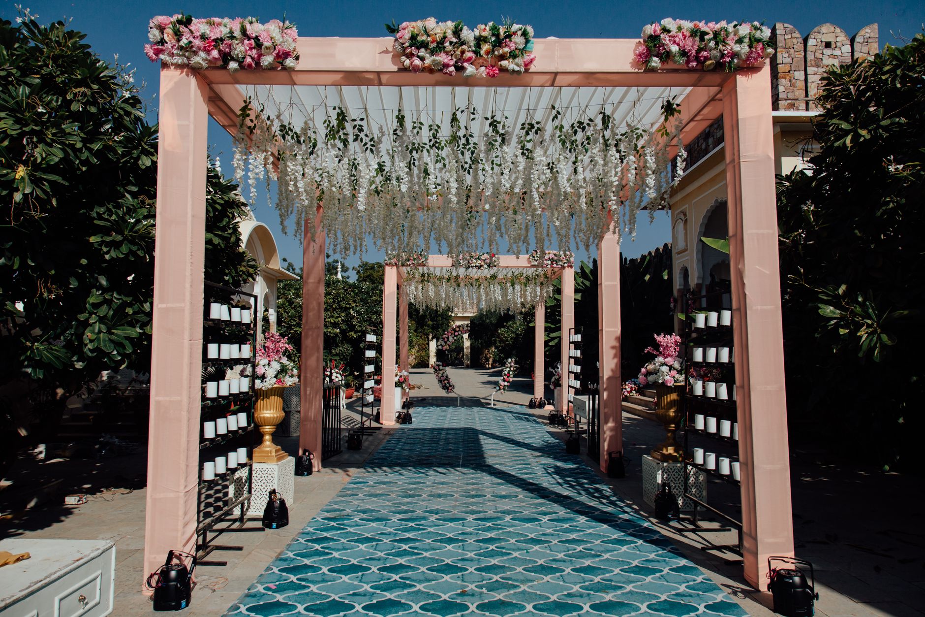 LED Entrance Styling