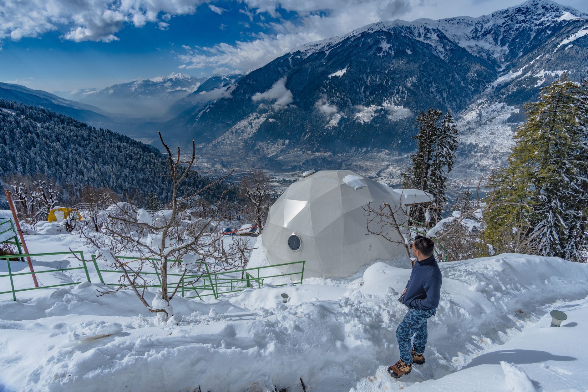 Magical Couple Shoots in Manali