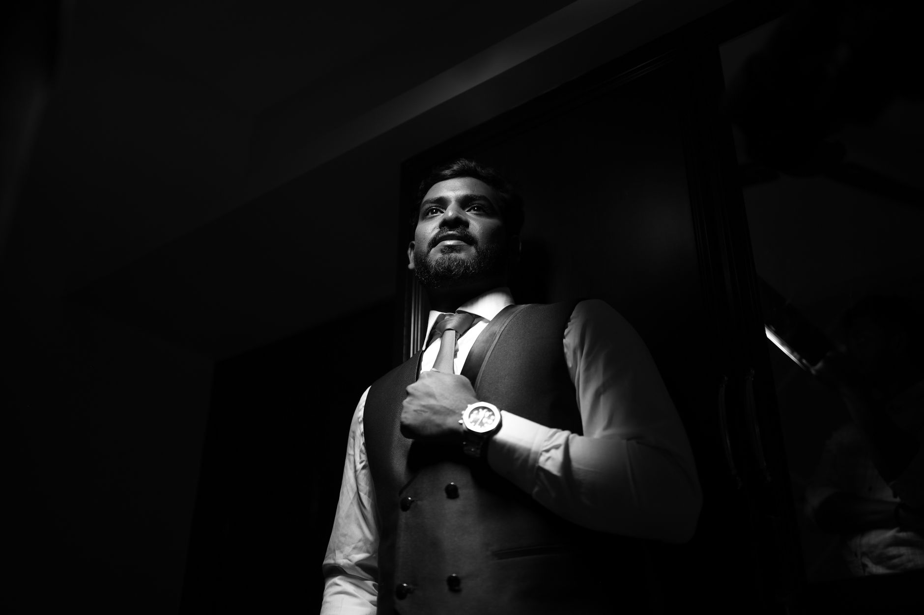 Your Perfect Bespoke Groom Suit Awaits