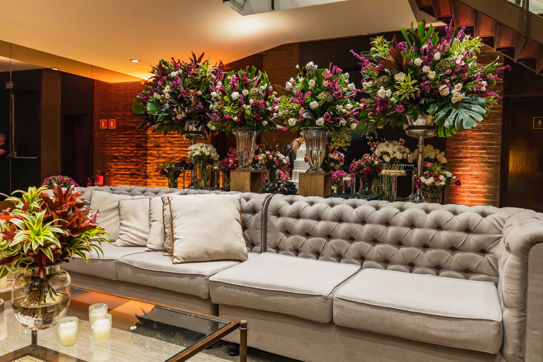 Elegant Guest Seating Sofas in Mangalore