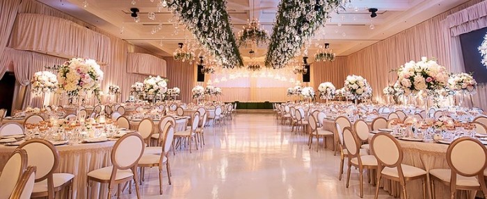 Elegant marriage hall for 200 guests in Chennai with beautiful wedding decorations
