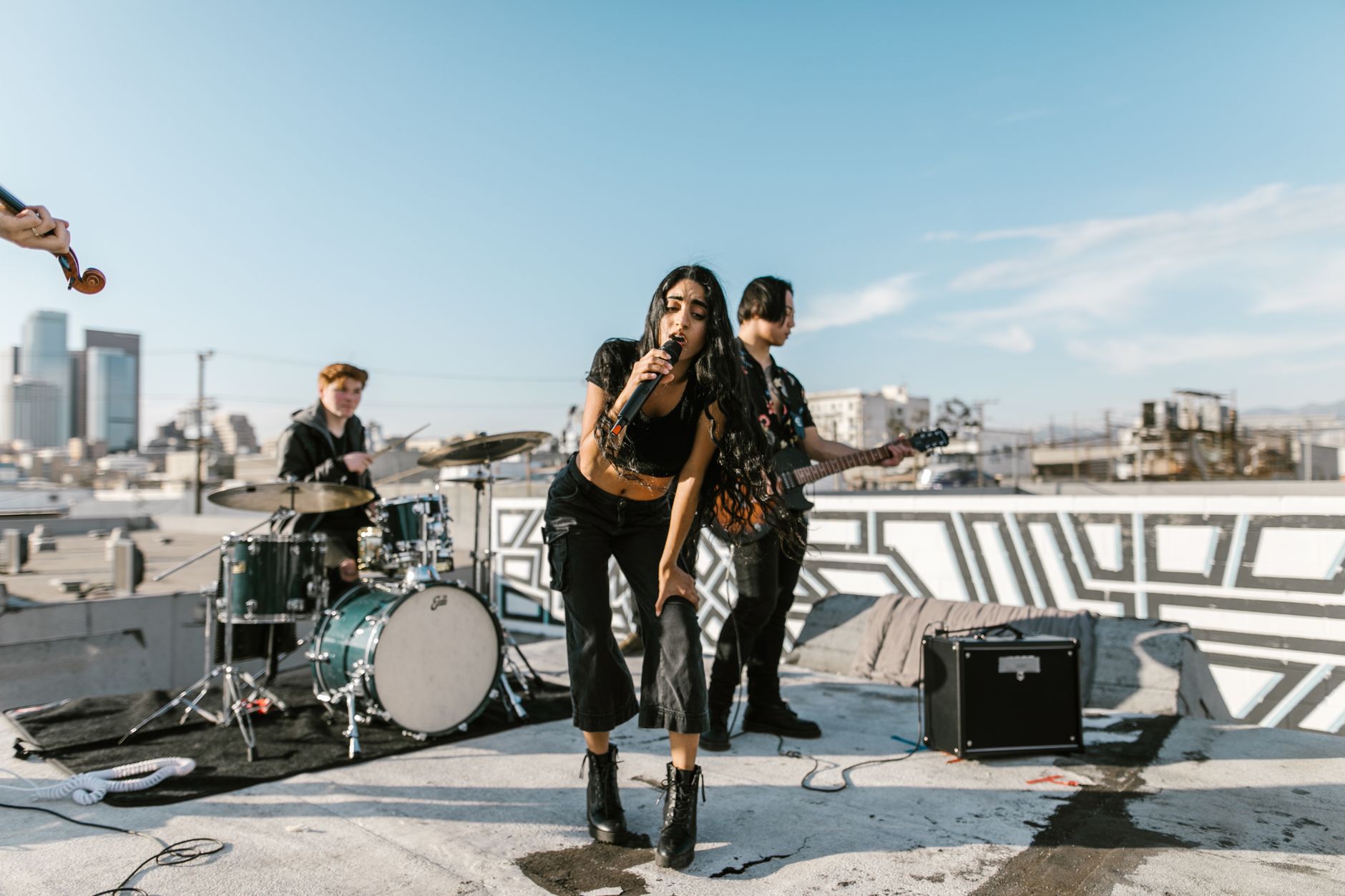 Live Indie Pop Performance