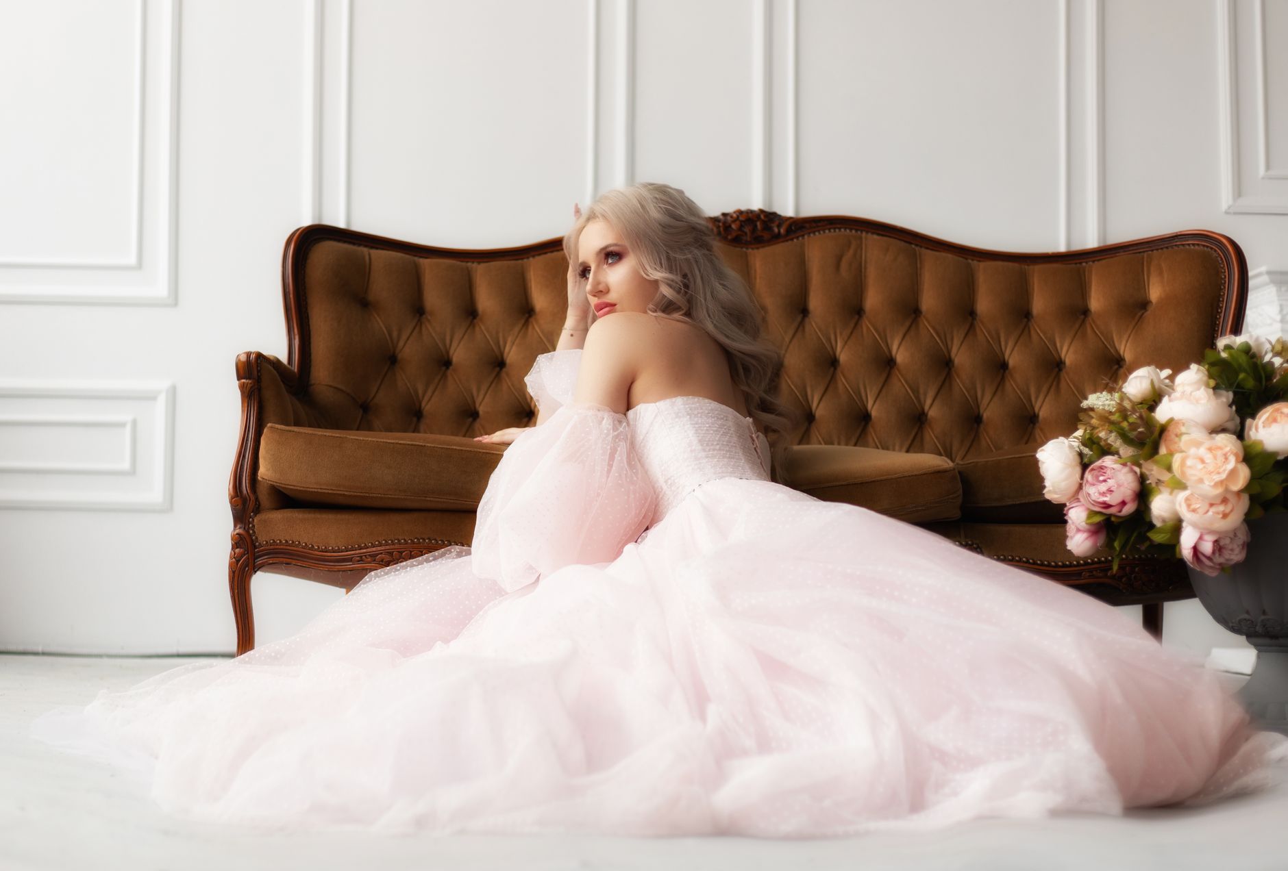 Mumbai's Finest Bridal Gown Studios
