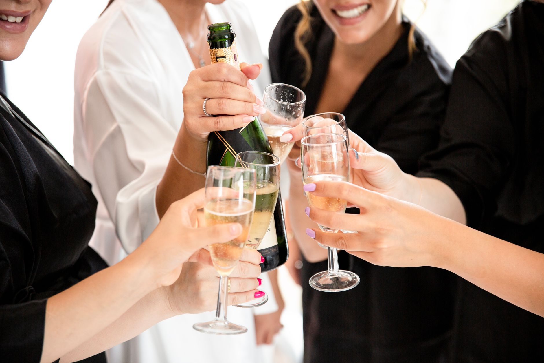 Celebrate Love with the Perfect Champagne Toast