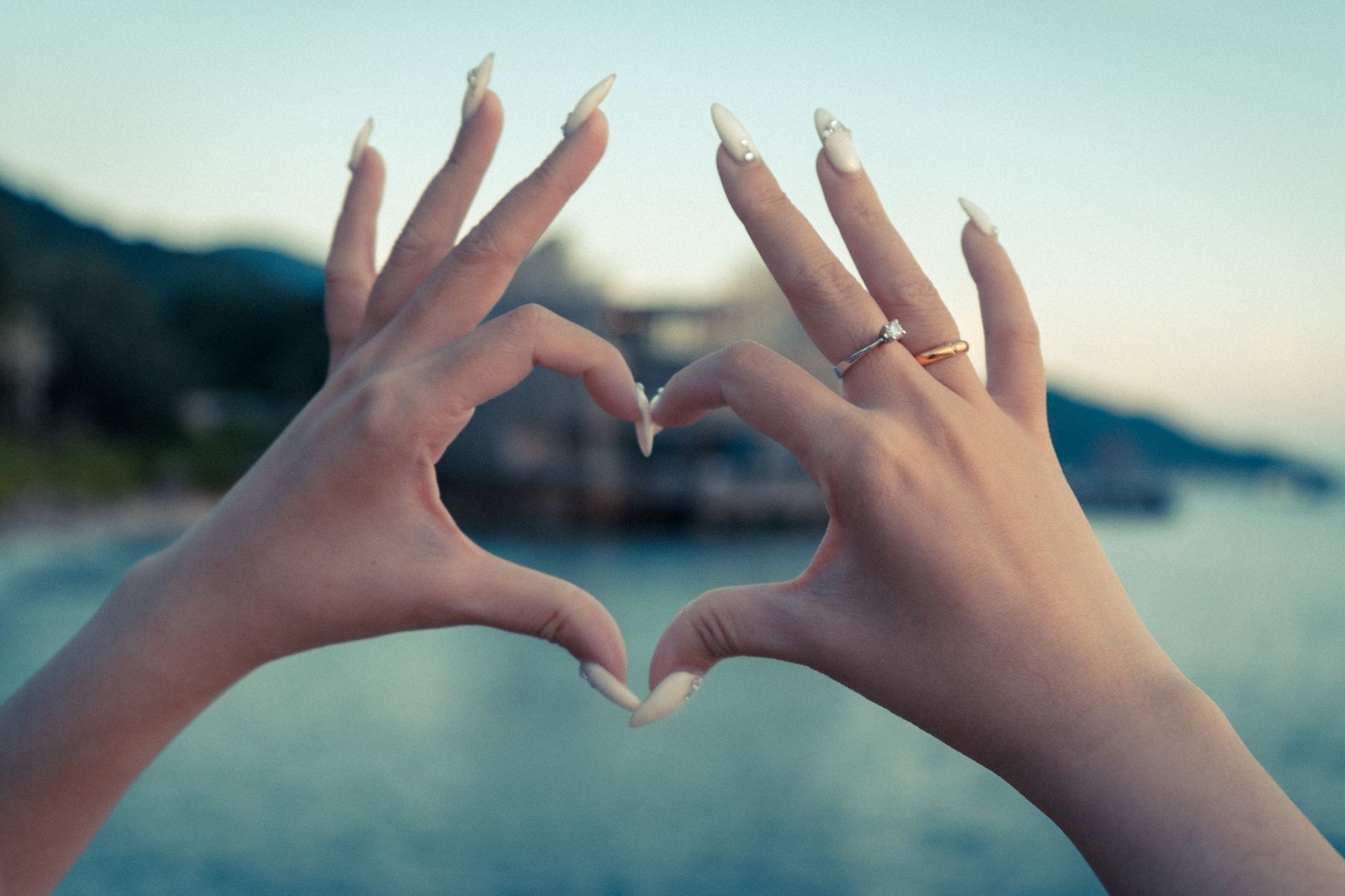 Bridal Nails That Steal the Show