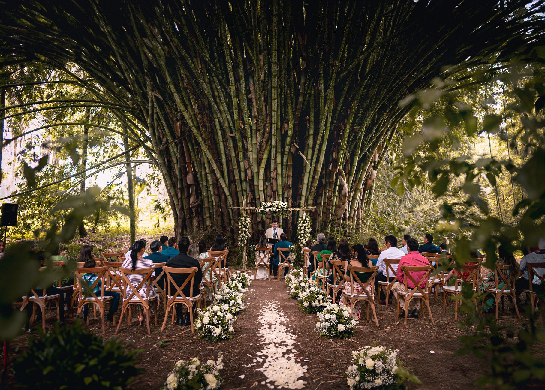 Beautiful. Mindful. Memorable Decor.