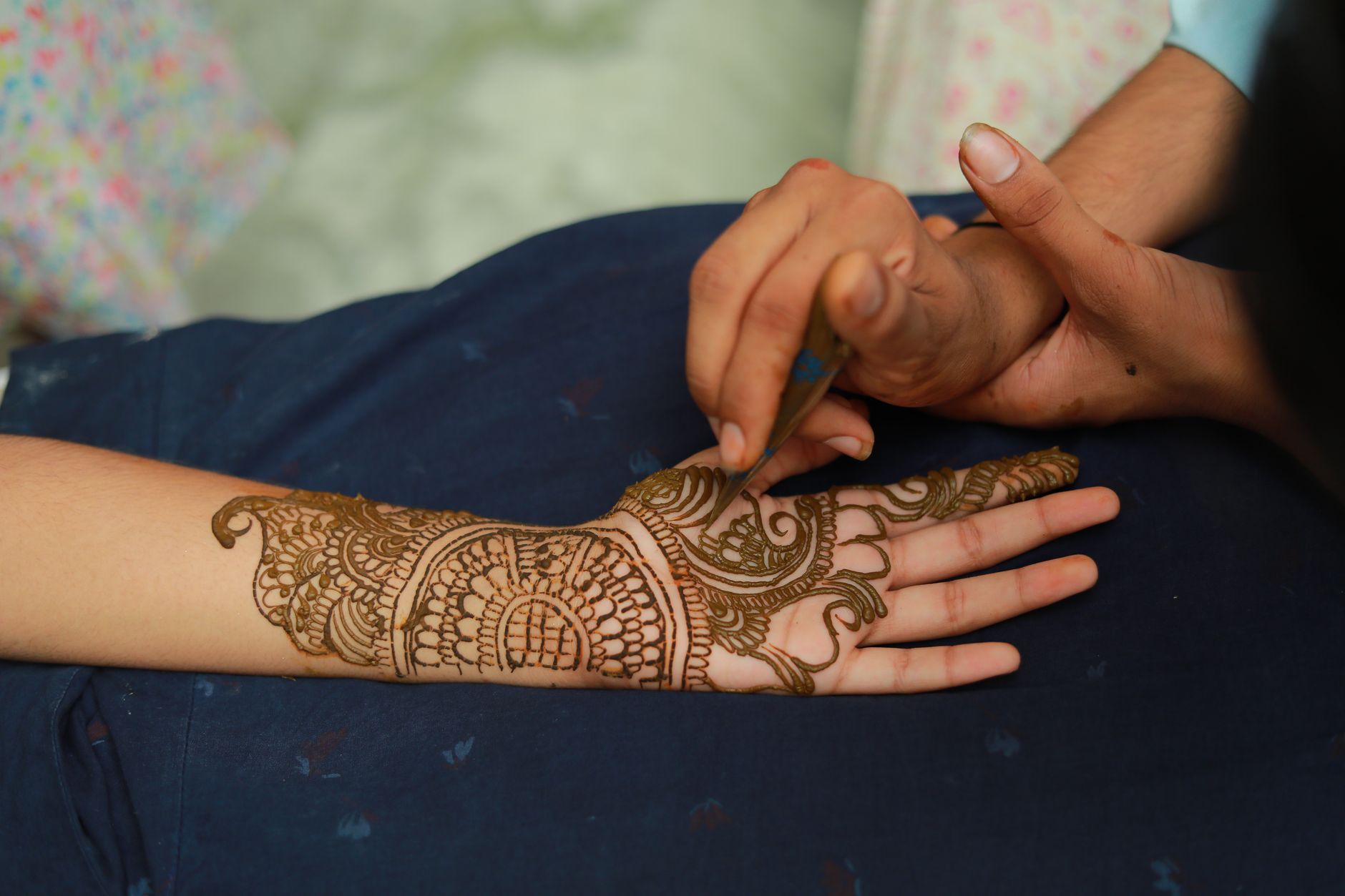 Mumbai's Finest Guest Mehndi Artists