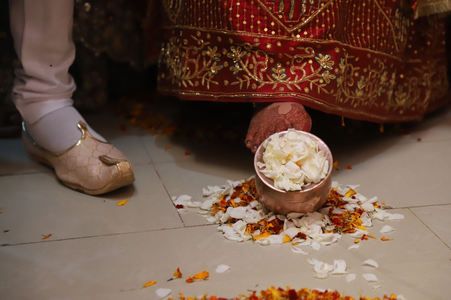 Gujarati Traditional Lagna Items