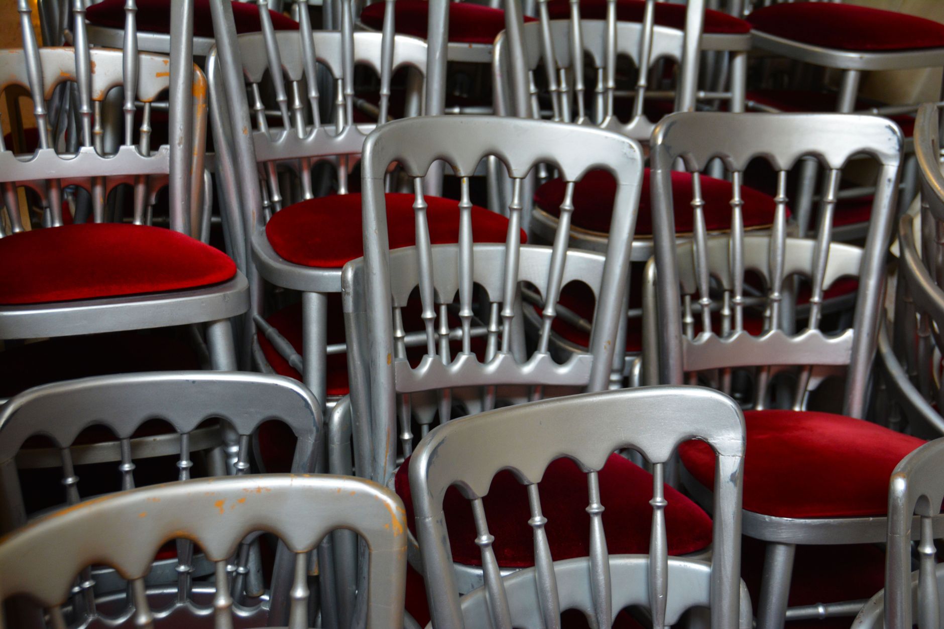 Premium Cushioned Chairs for Mysore Events