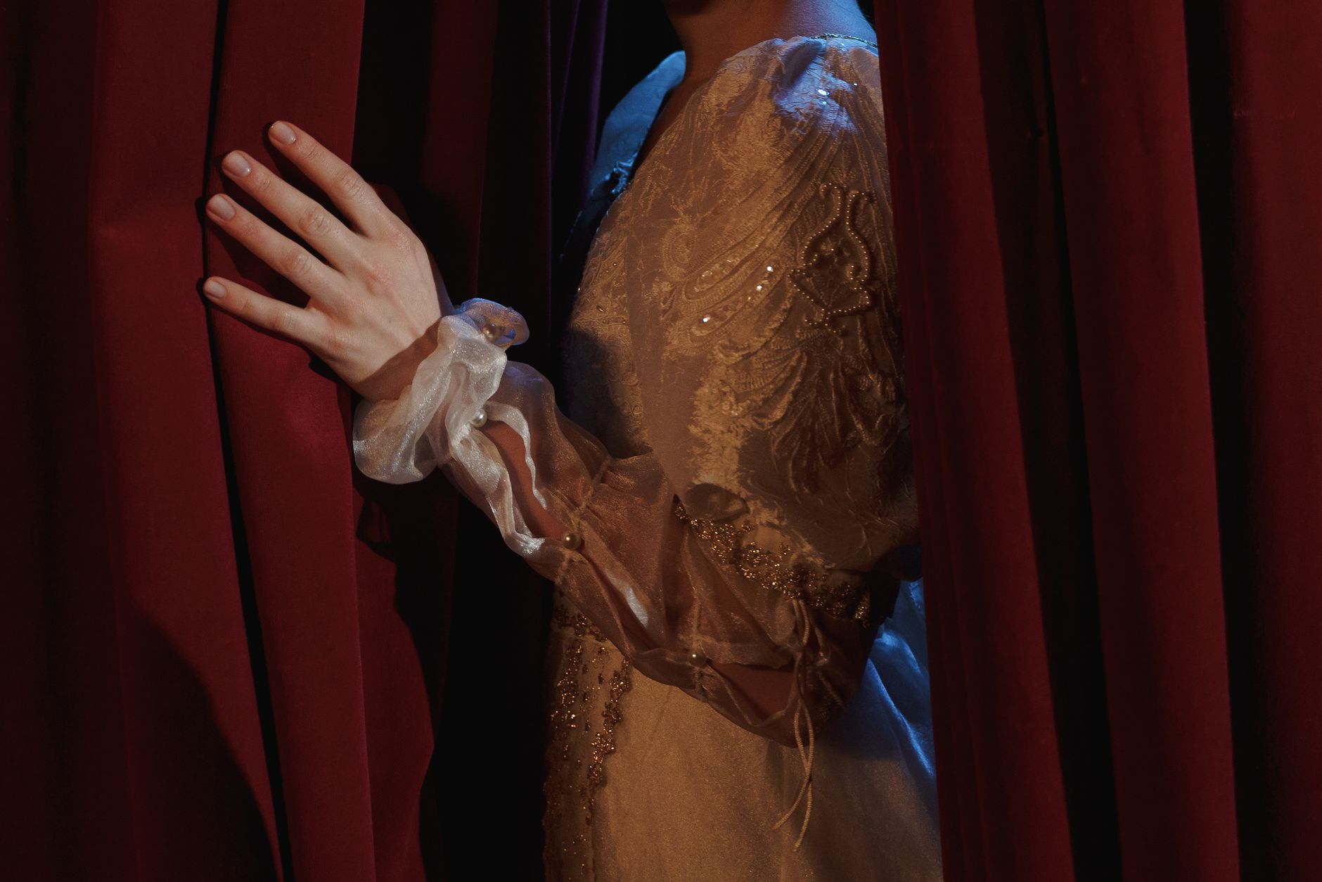 Instant Curtain Drop