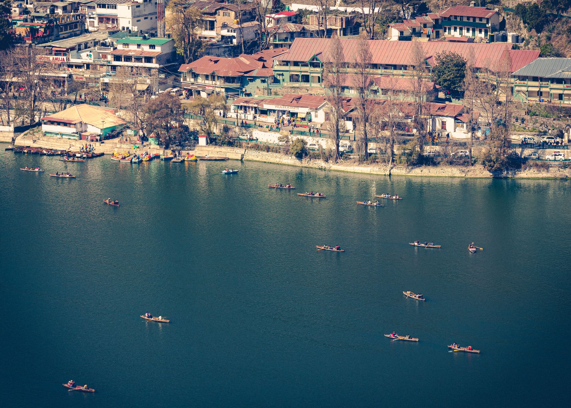 Book Exclusive Villas in Nainital