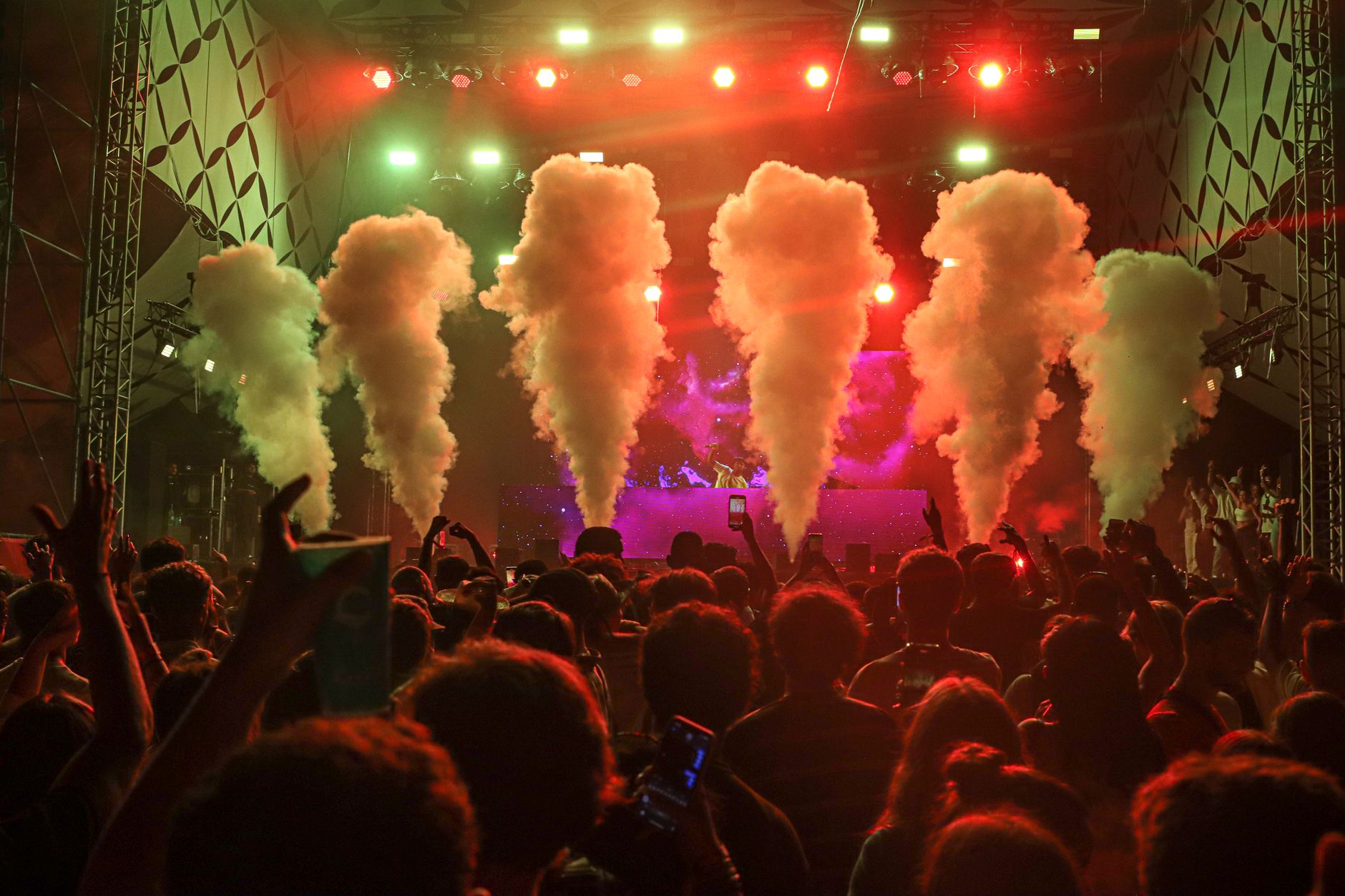 Nashik's Best Dance Performance Effects