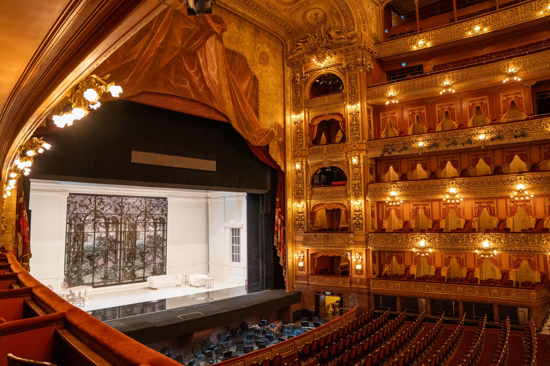 Auditoriums with Balcony Seating