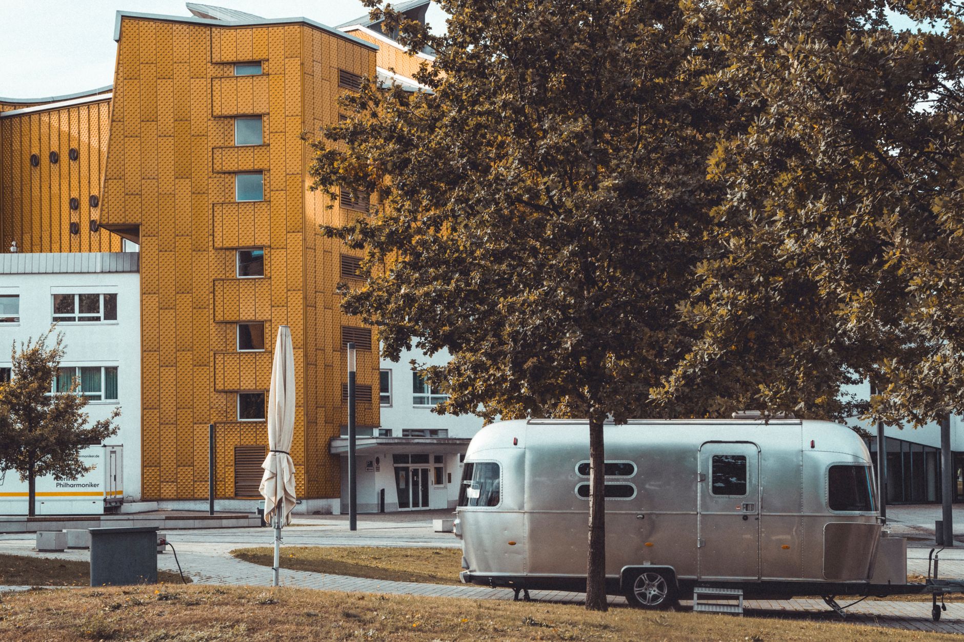 Mobile Rest Lounge