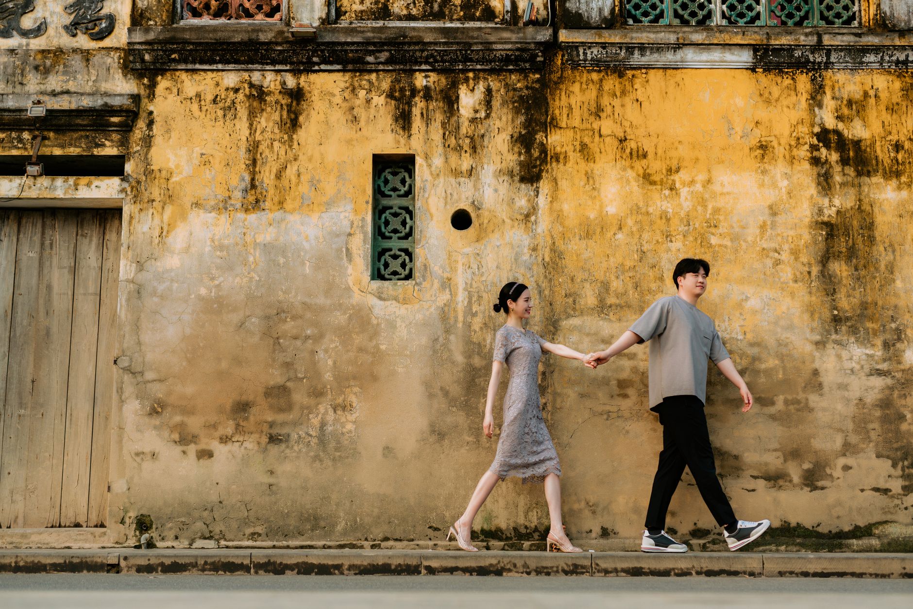Street Style Candid Couple Shoot