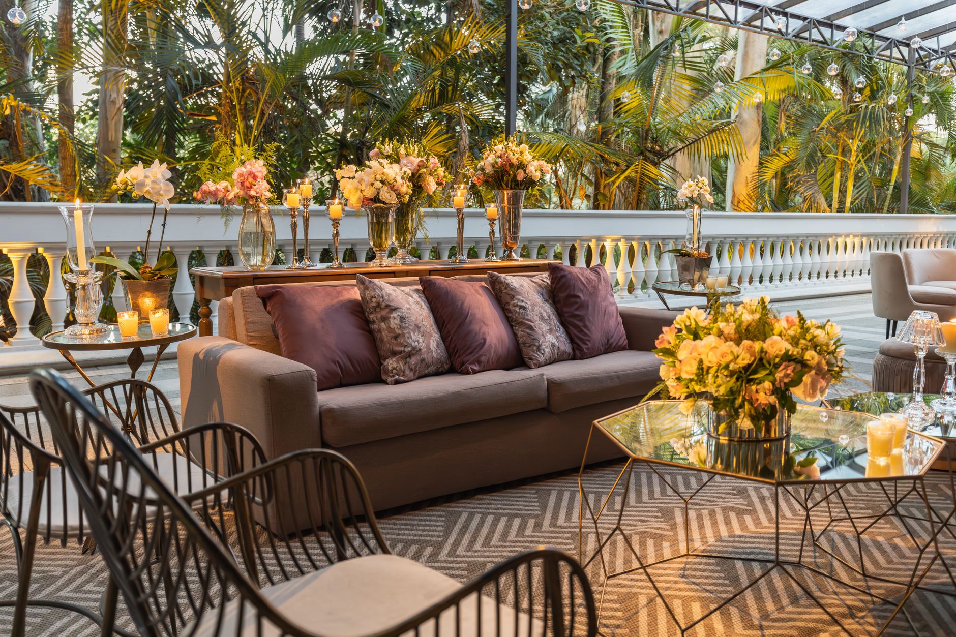 Luxe Lounge Seating for Ooty Events
