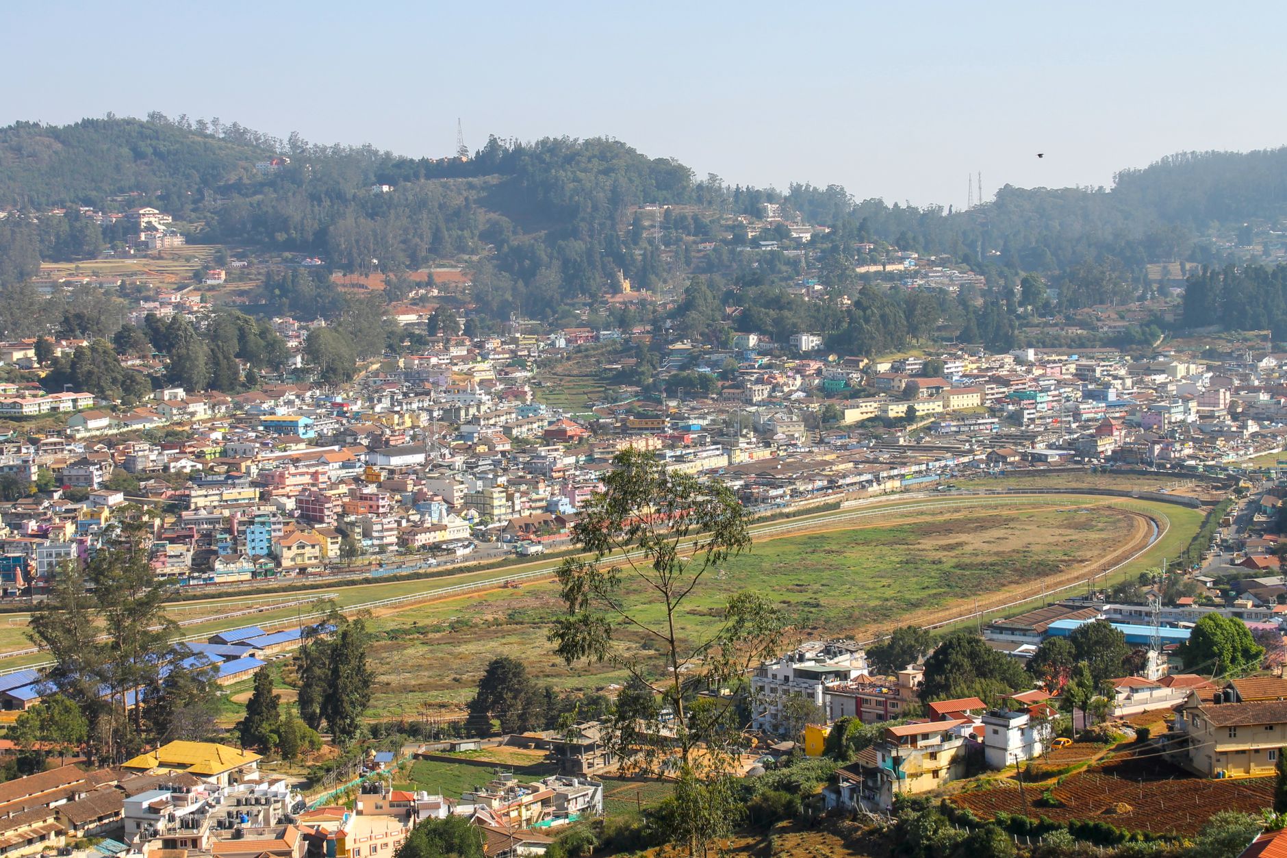 Ooty Mobile Lounge Rental