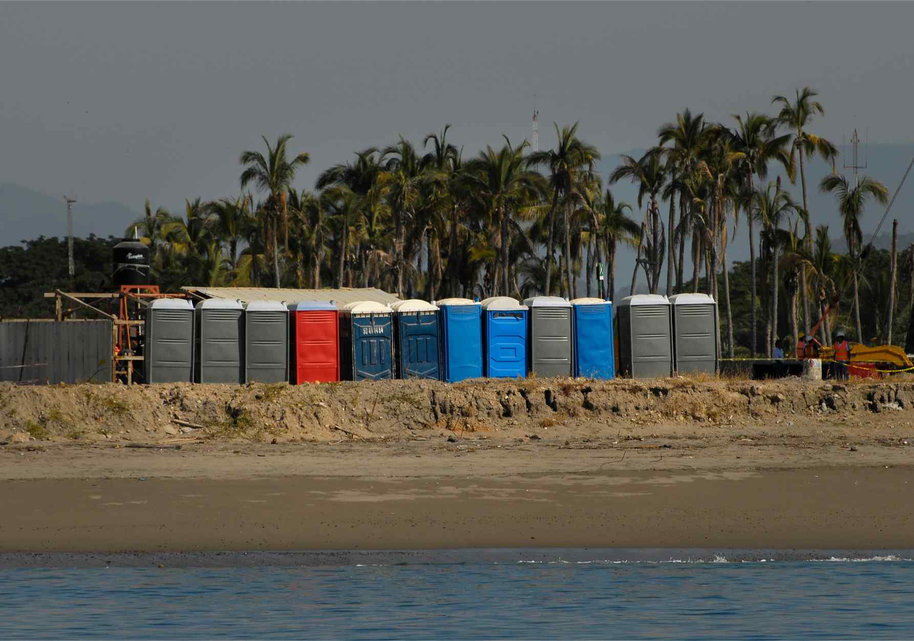 Clean outdoor event sanitation facilities and water supply infrastructure