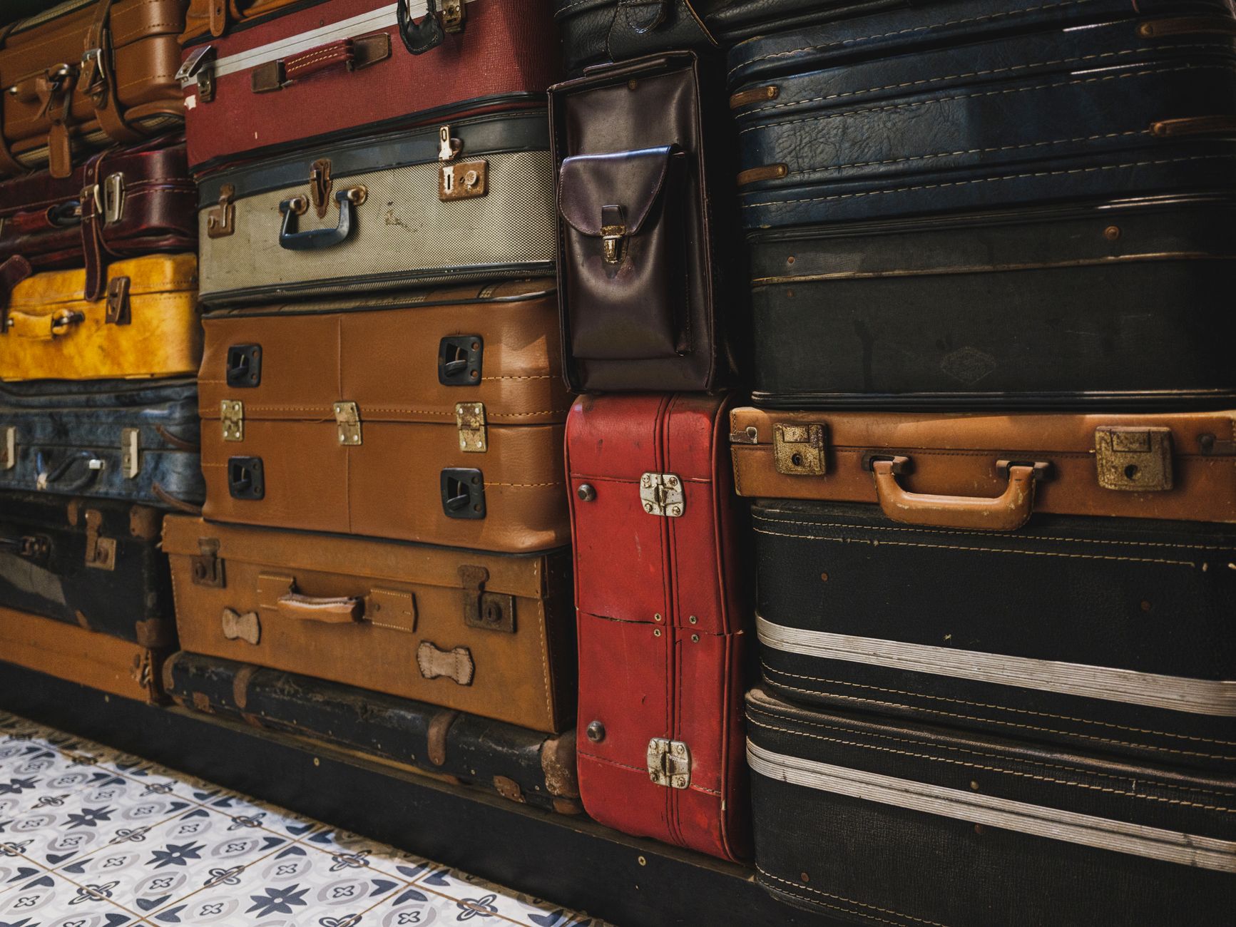 Family Luggage Assistance
