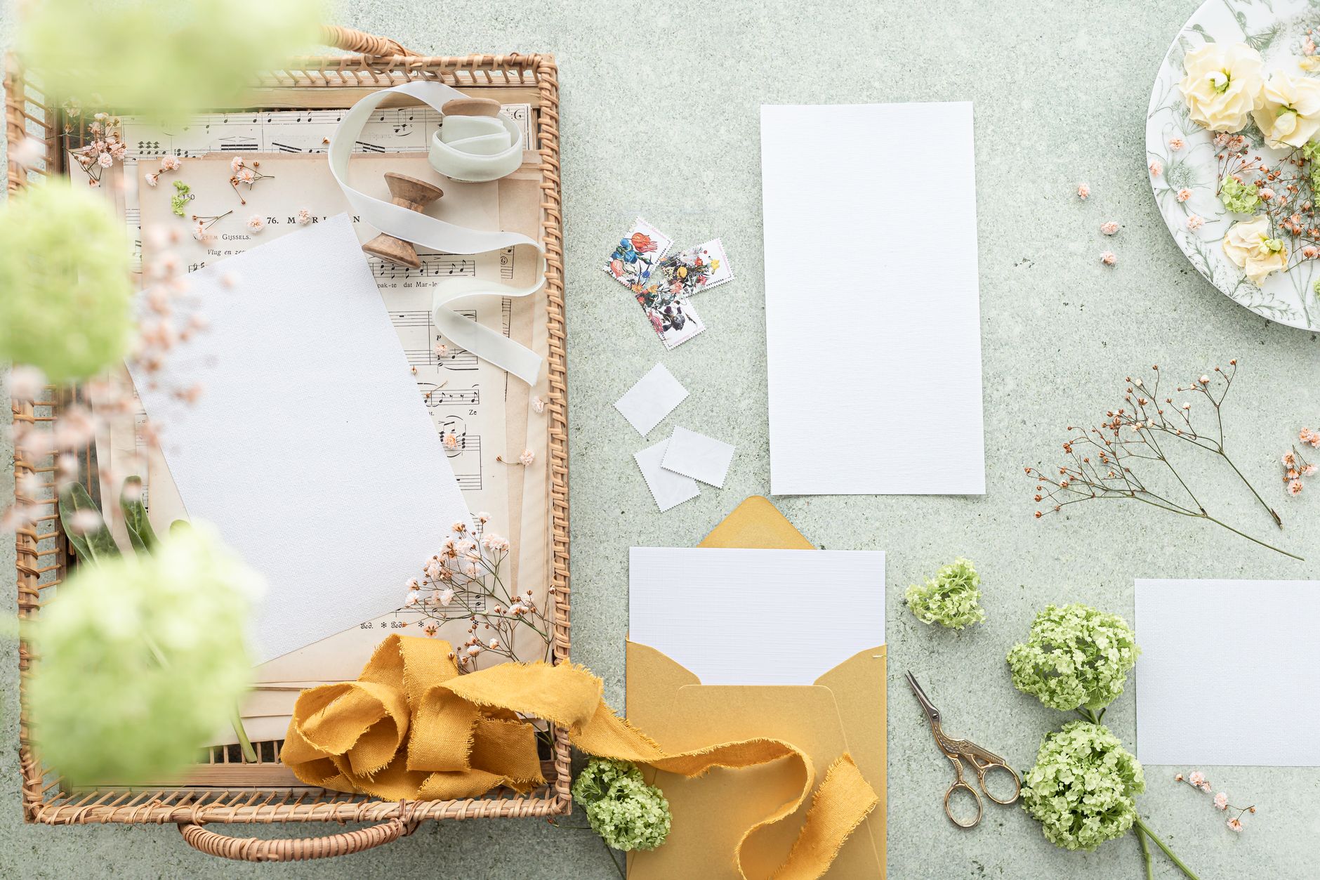 Minimal Save the Date