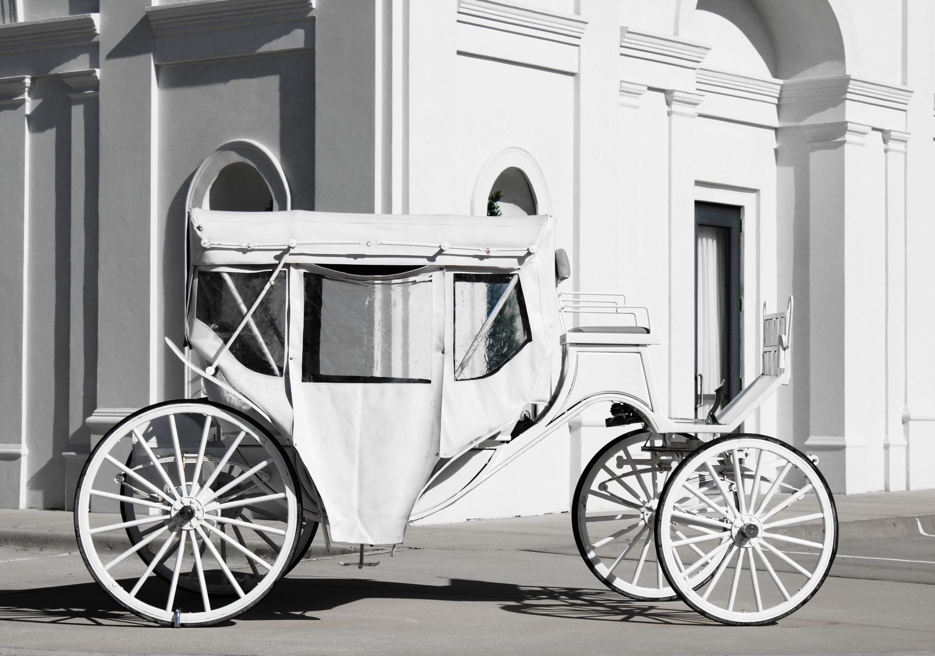 White Horse Chariot