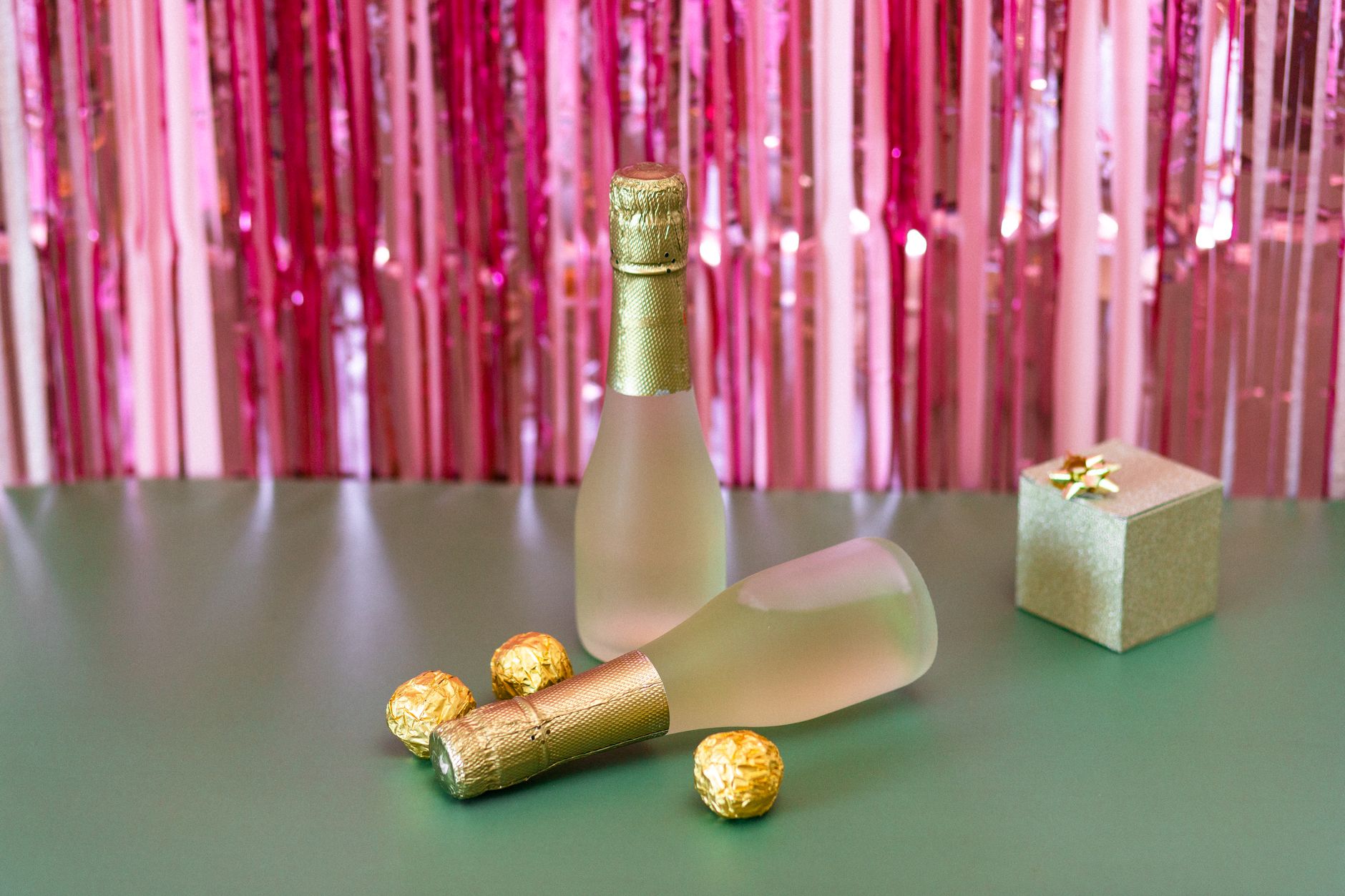 Wine & Chocolate Gifts, Pondicherry