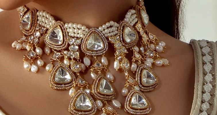 Radiant Polki Jewellery for Your Goa Wedding